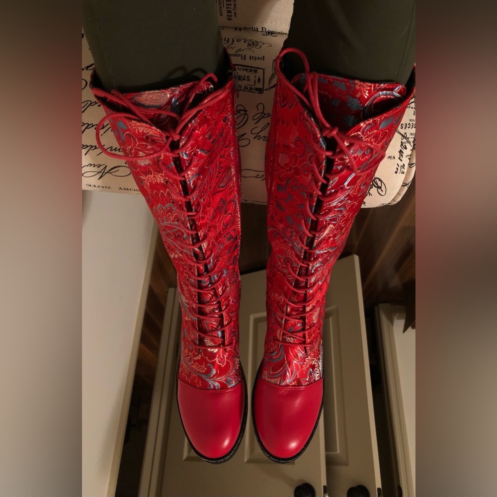 Boots; Fabric Upper; Floral Embroidery; Lace-Up, Side Zipper; Mid-Calf;Soft Sole